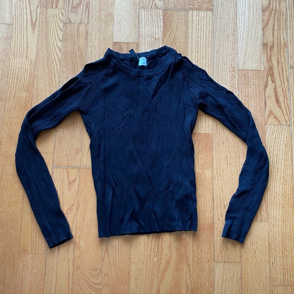 H&M Black Cutout Top | Size XS